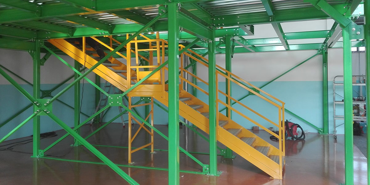 scale per soppalchi industriali